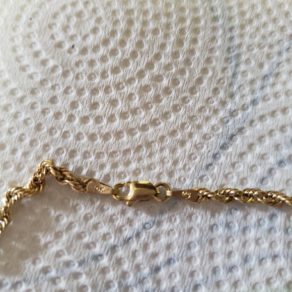 10k gold hollow necklace NWOT - Picture 4 of 6